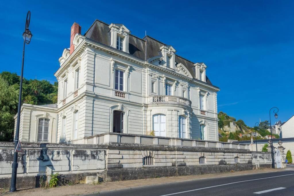 Appartement Vue Imprenable Sur La Loire !!! Saumur Exterior foto